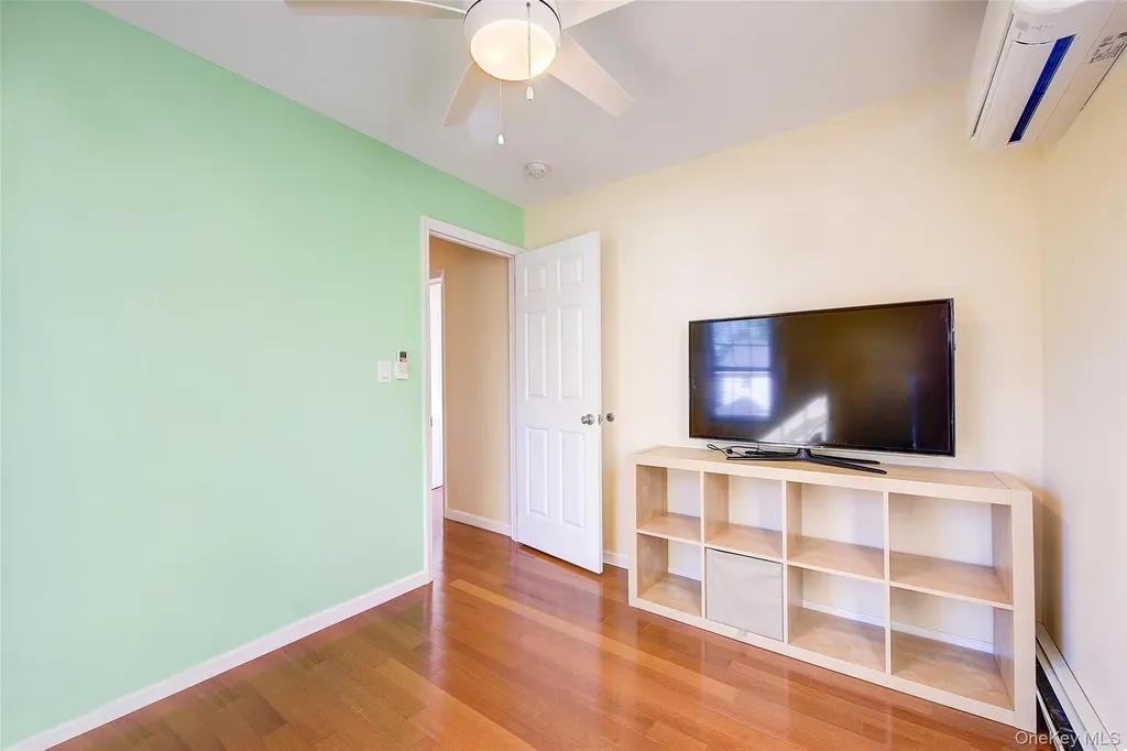 3520 159th Street Flushing NY 11358