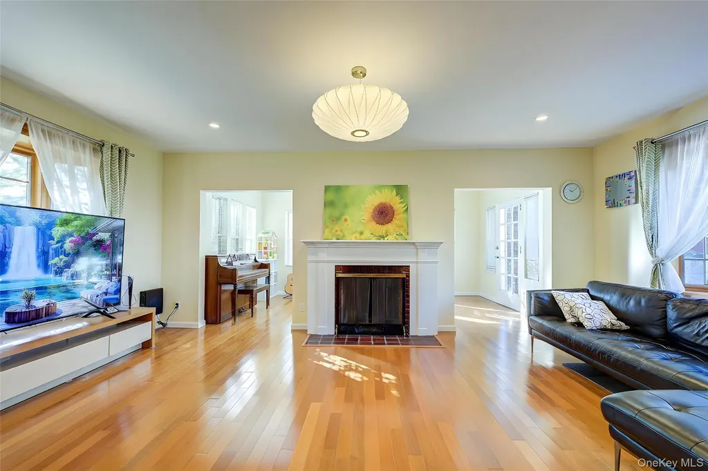 3520 159th Street Flushing NY 11358