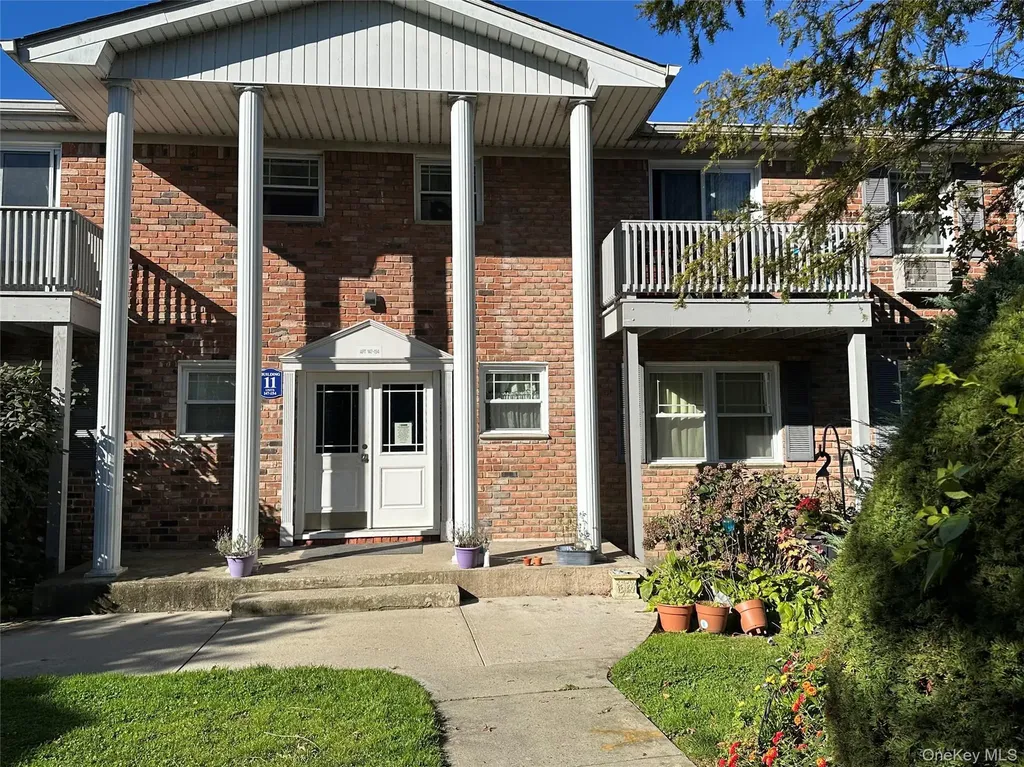150 Fairharbor Drive Patchogue NY 11772