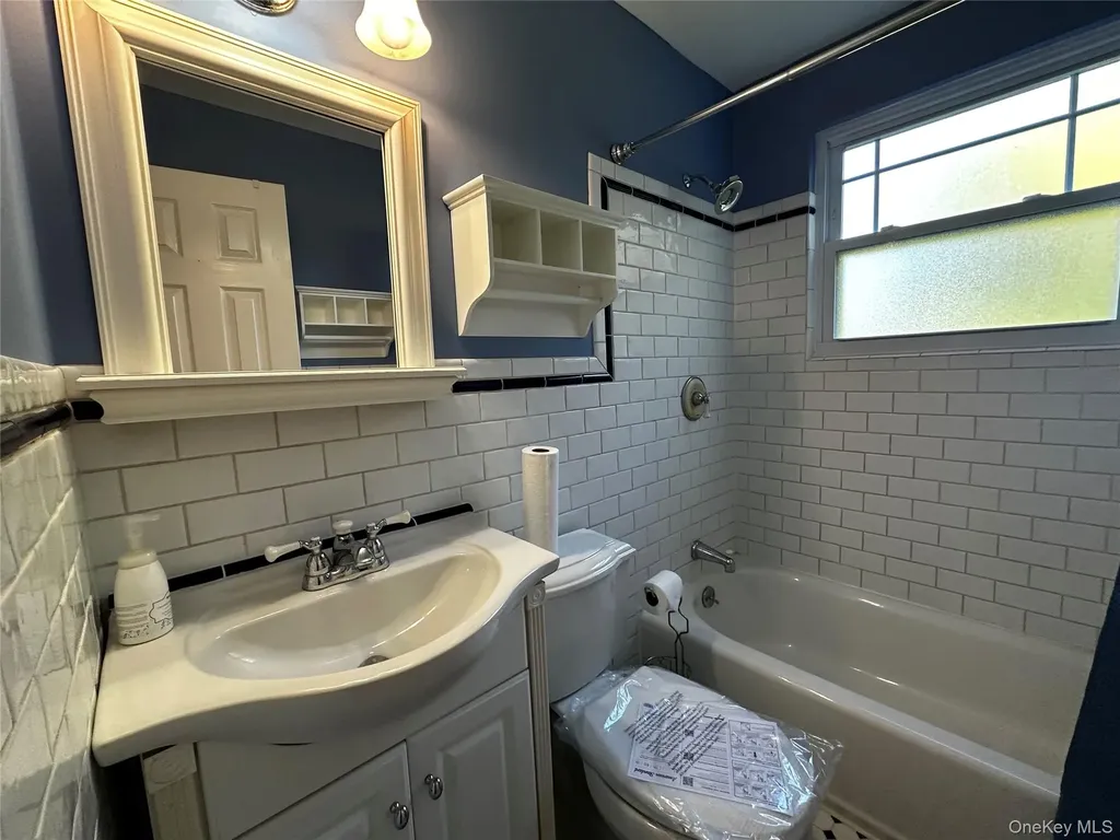 150 Fairharbor Drive Patchogue NY 11772