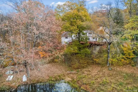 110 Oliver Road Bedford NY 10506