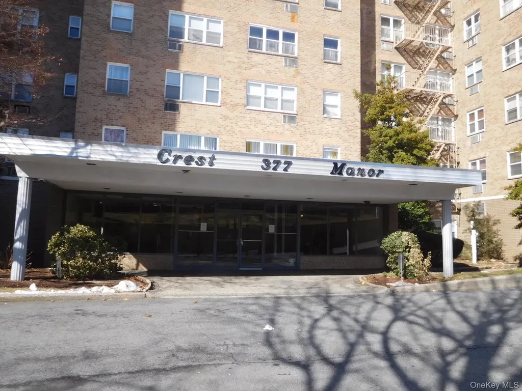 377 N Broadway Yonkers NY 10701
