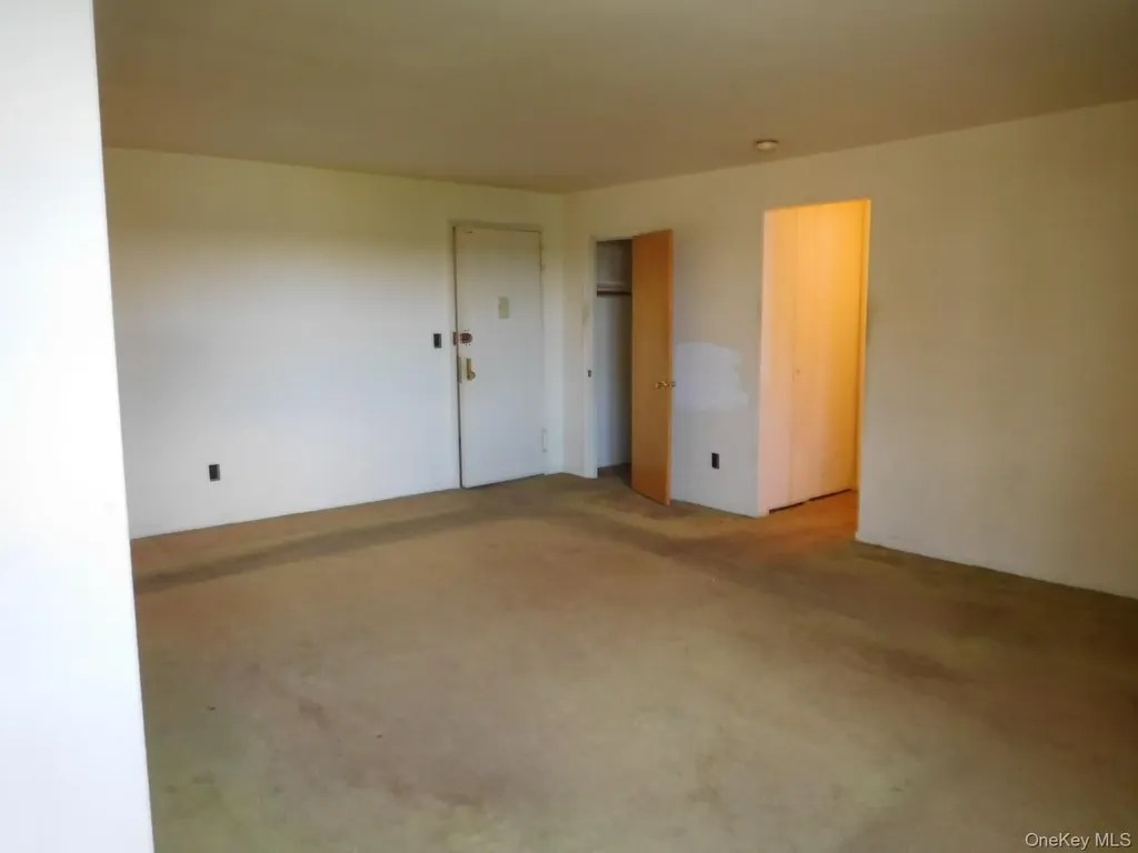 377 N Broadway Yonkers NY 10701