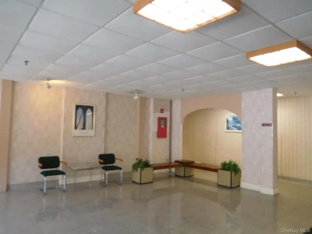 377 N Broadway Yonkers NY 10701