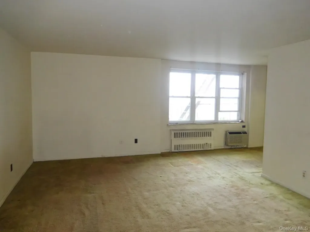 377 N Broadway Yonkers NY 10701