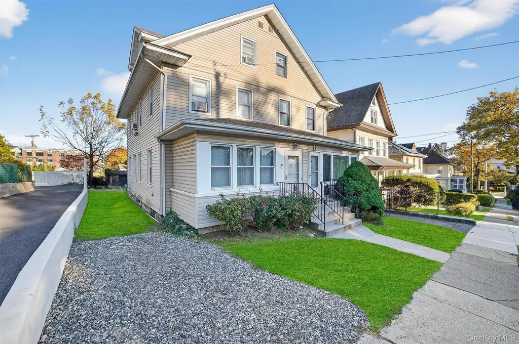 17 Mount Joy Place New Rochelle NY 10801
