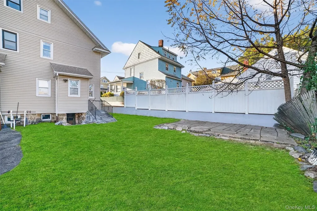 17 Mount Joy Place New Rochelle NY 10801