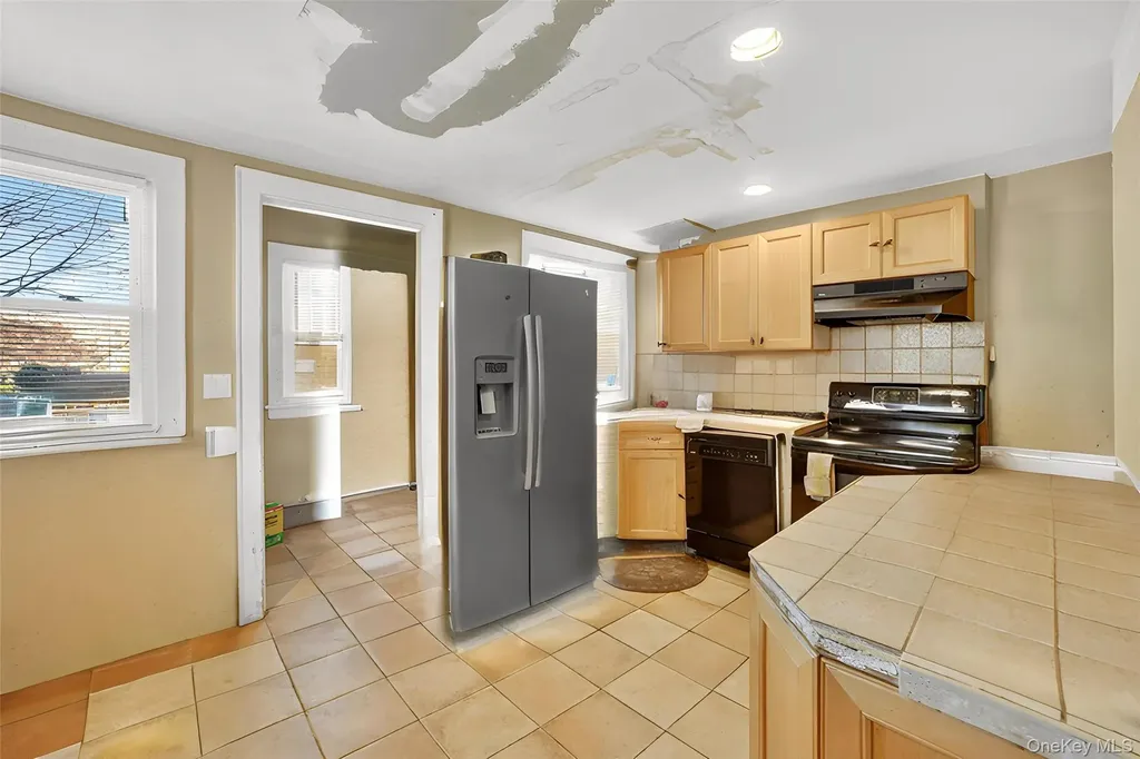 17 Mount Joy Place New Rochelle NY 10801