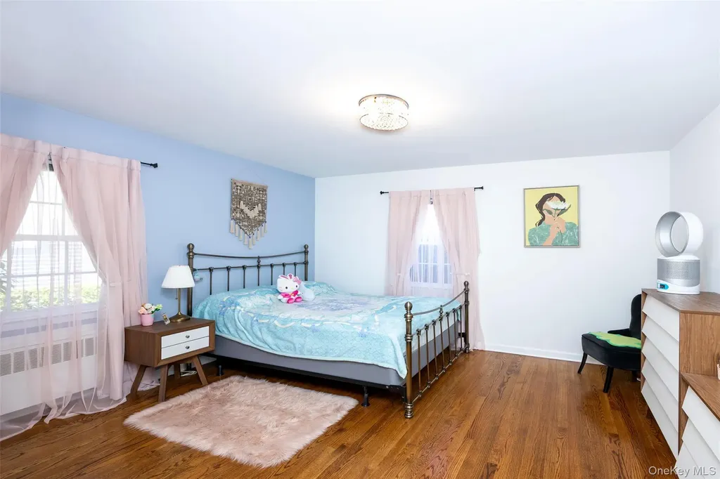 14 Cedar Street Greenvale NY 11548