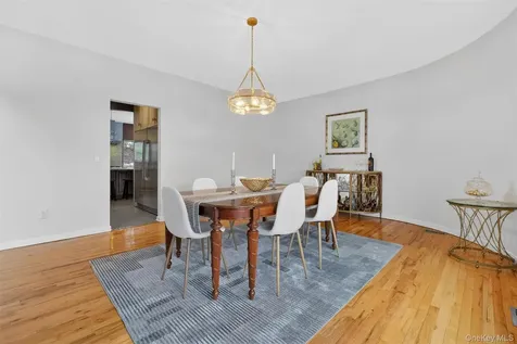 96 Cherry Hill Court Briarcliff Manor NY 10510