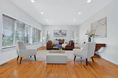 96 Cherry Hill Court Briarcliff Manor NY 10510