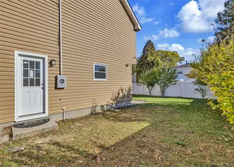 362 Deauville Boulevard Babylon NY 11726