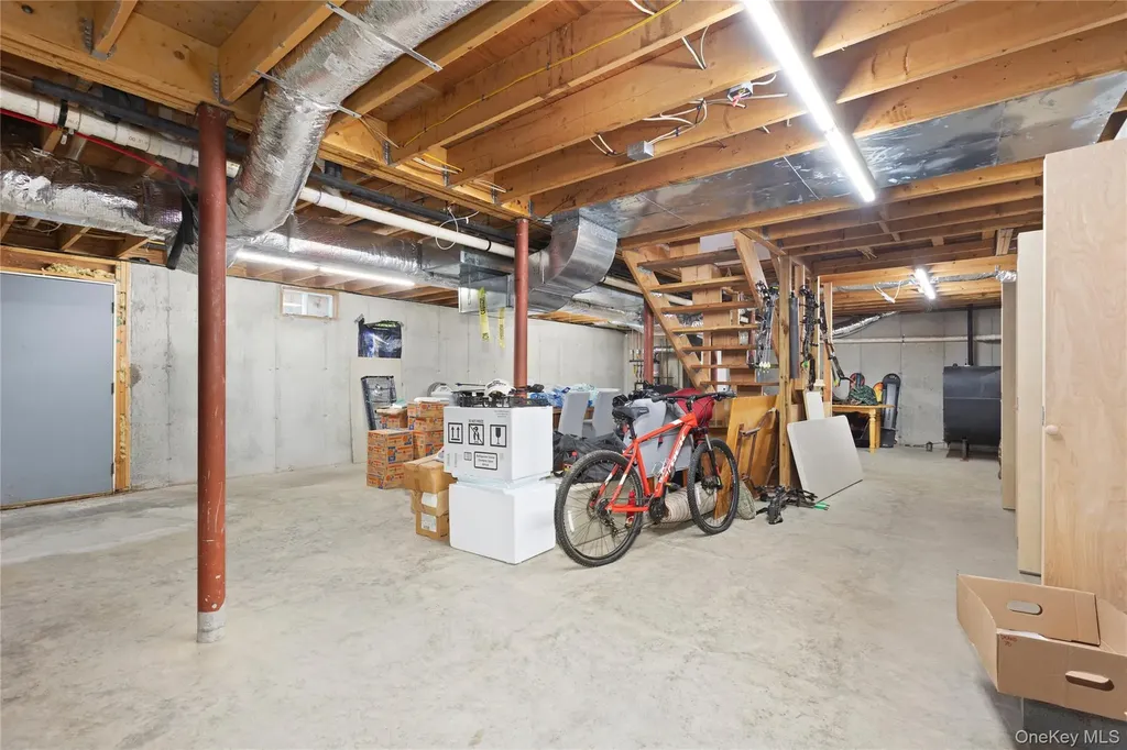 216 North Road Red Hook NY 12571
