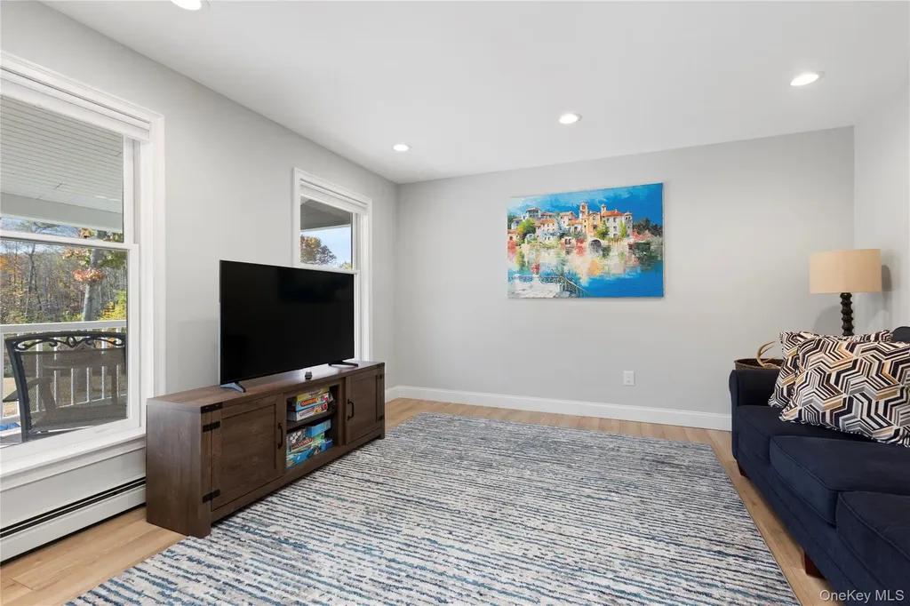 216 North Road Red Hook NY 12571