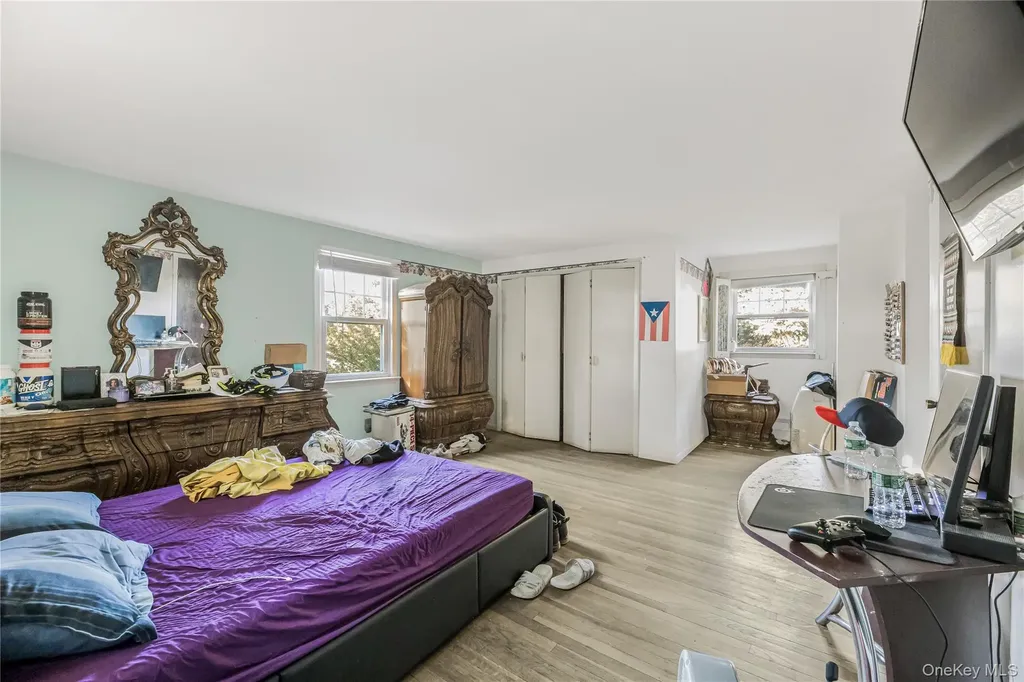 15 Wayne Way White Plains NY 10607