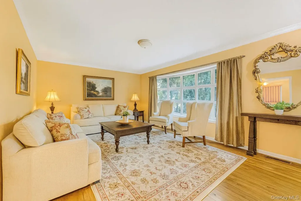 15 Wayne Way White Plains NY 10607