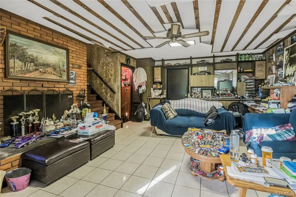 15 Wayne Way White Plains NY 10607