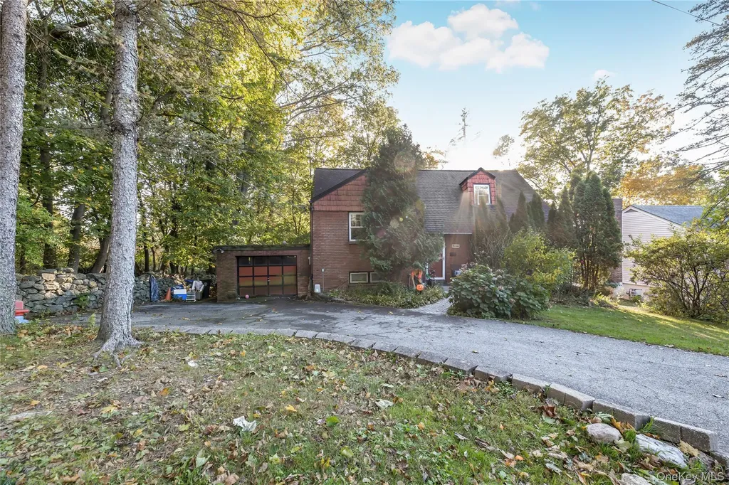 15 Wayne Way White Plains NY 10607