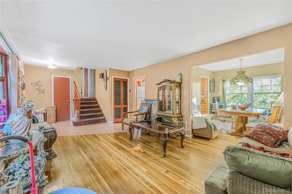 15 Wayne Way White Plains NY 10607