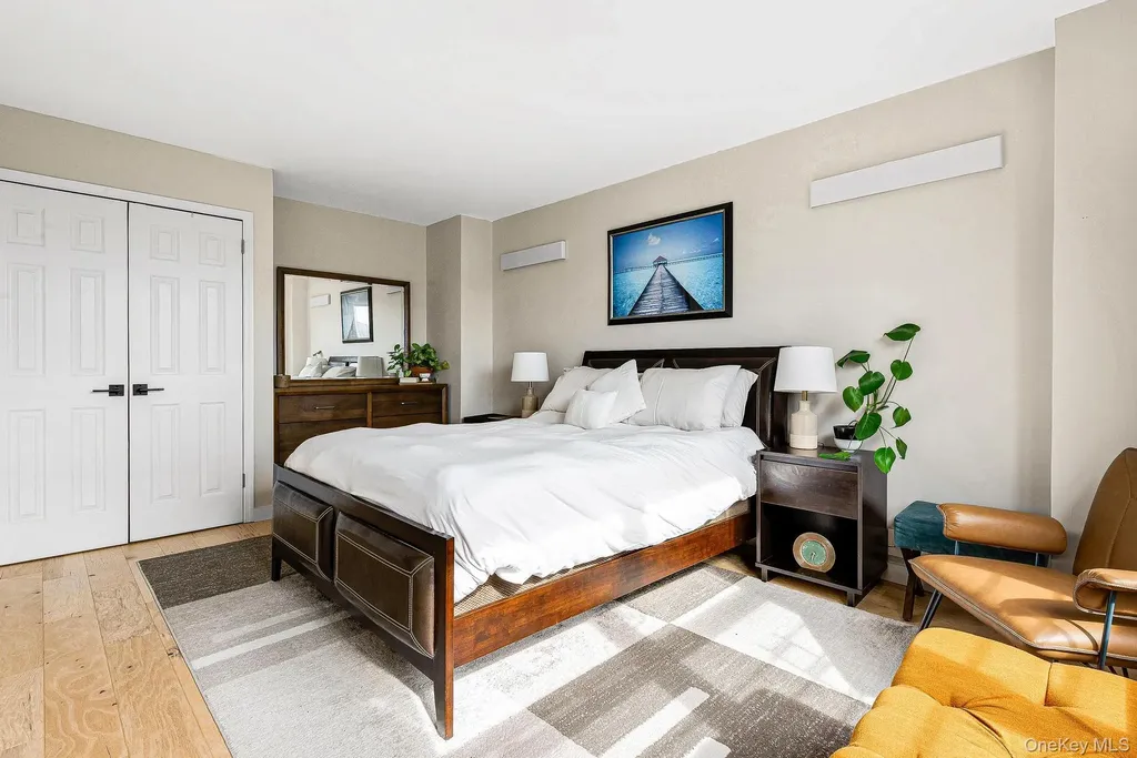70-25 Yellowstone Boulevard Forest Hills NY 11375