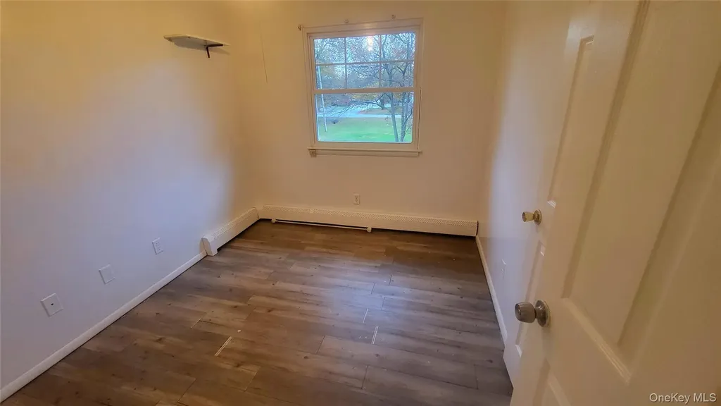 11 Pleasant Lane Poughkeepsie NY 12603