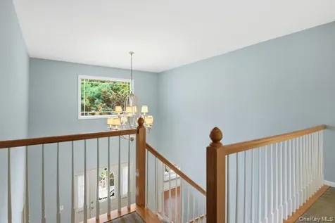 15 Arbor Court Bohemia NY 11716