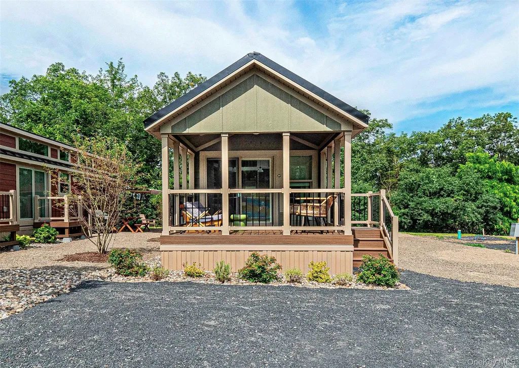 197 Wheeler Road Florida NY 10921