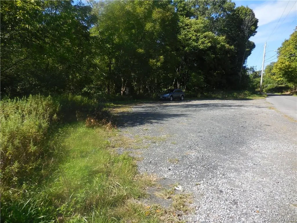 Silver Stream Road New Windsor NY 12553