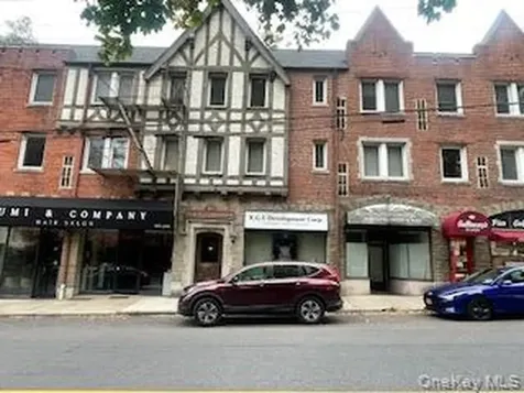69 Harney Road Scarsdale NY 10583