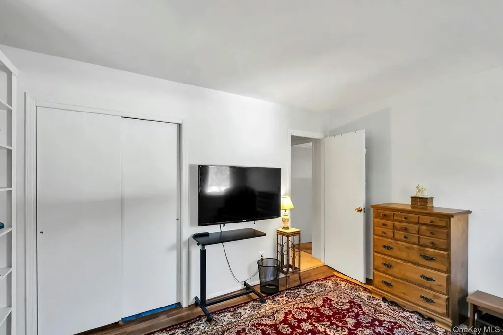 34 Winston Drive Smithtown NY 11787