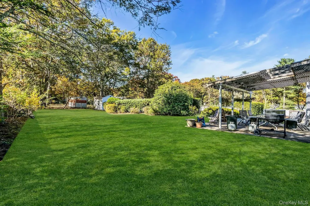 34 Winston Drive Smithtown NY 11787