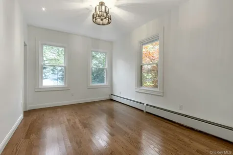 1002 Route 9w S Nyack NY 10960