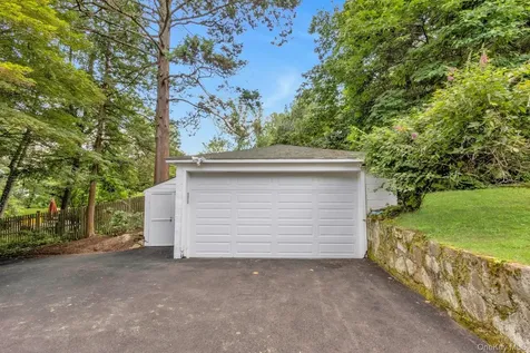 1002 Route 9w S Nyack NY 10960