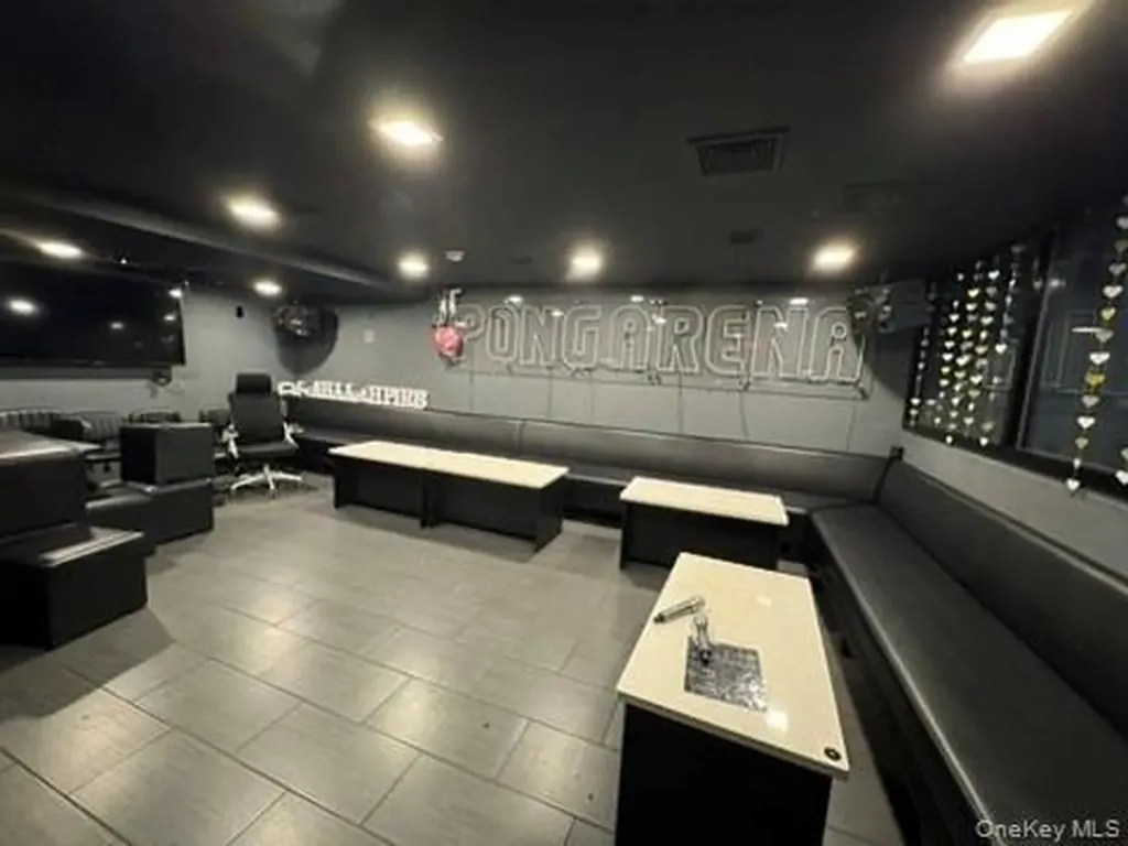 13344 37th Avenue Flushing NY 11354