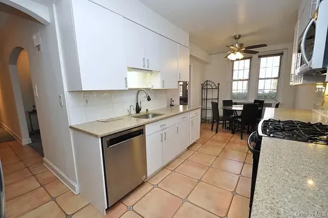253 Garth Road Scarsdale NY 10583