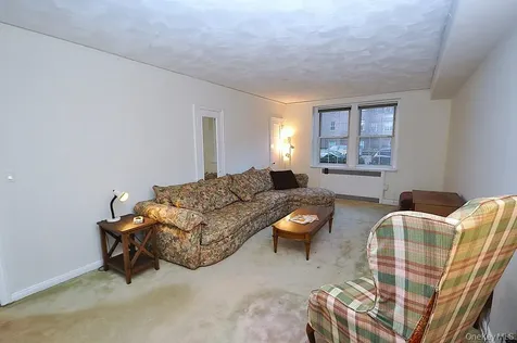 253 Garth Road Scarsdale NY 10583