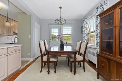 30 E Hartsdale Avenue Hartsdale NY 10530