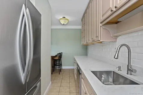 30 E Hartsdale Avenue Hartsdale NY 10530