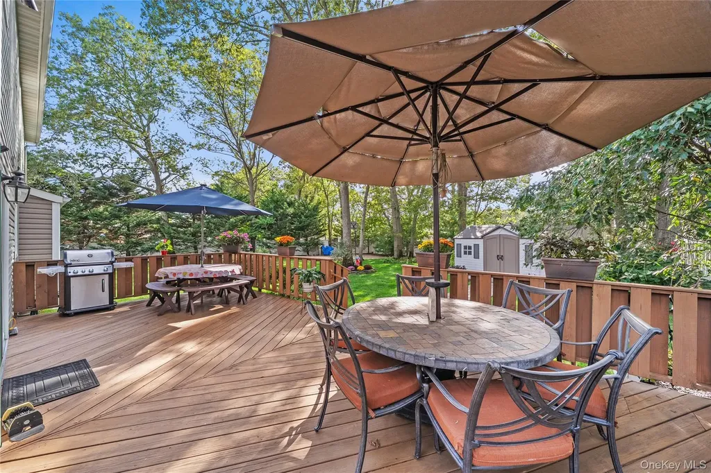 314 Brookville Avenue Islip NY 11751