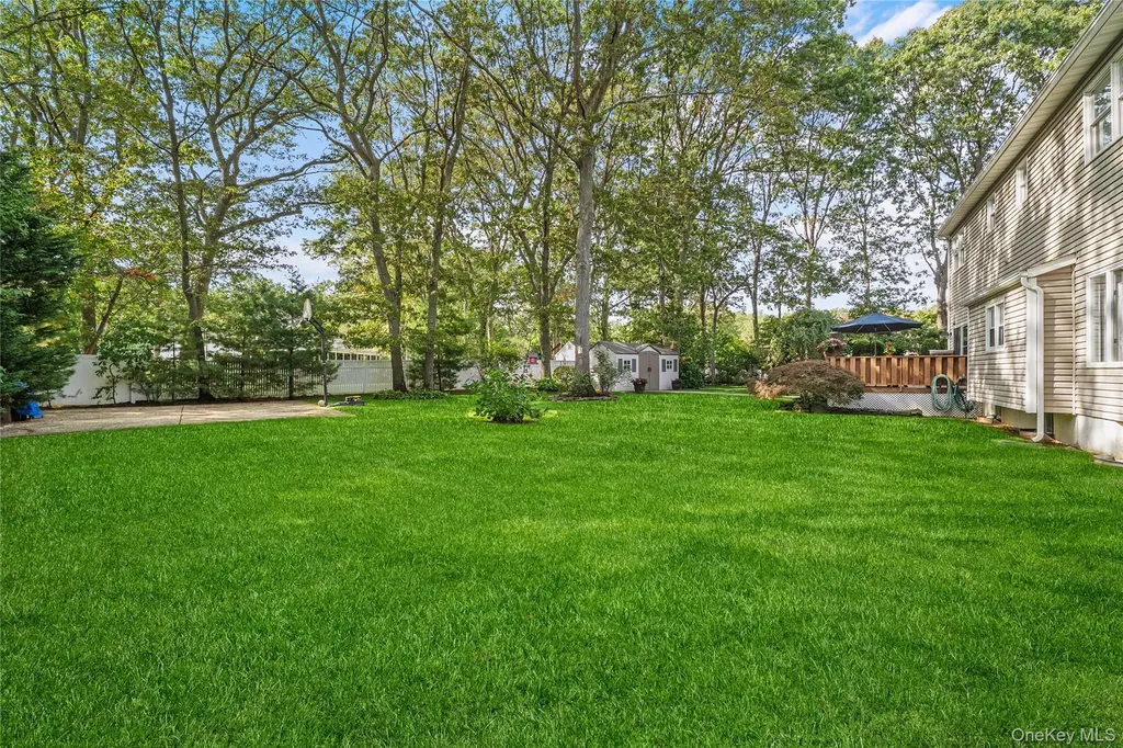 314 Brookville Avenue Islip NY 11751