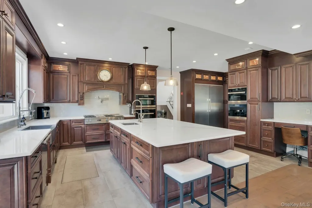 108 Fig Drive Dix Hills NY 11746