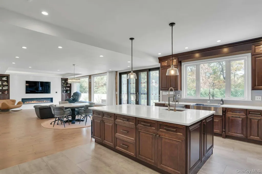 108 Fig Drive Dix Hills NY 11746