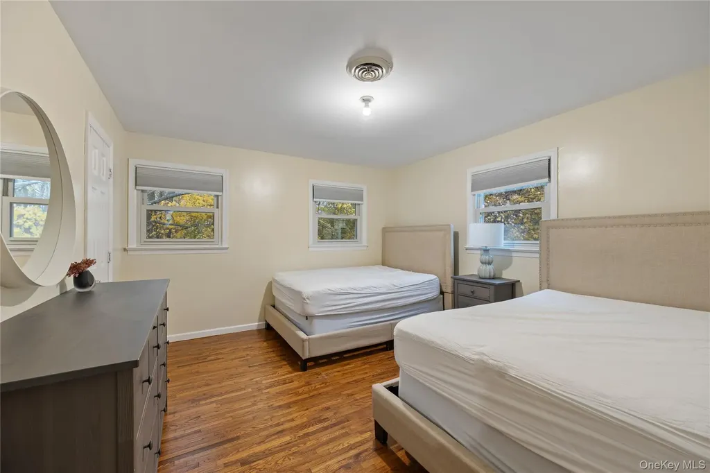 81 Sharon Drive Spring Valley NY 10977