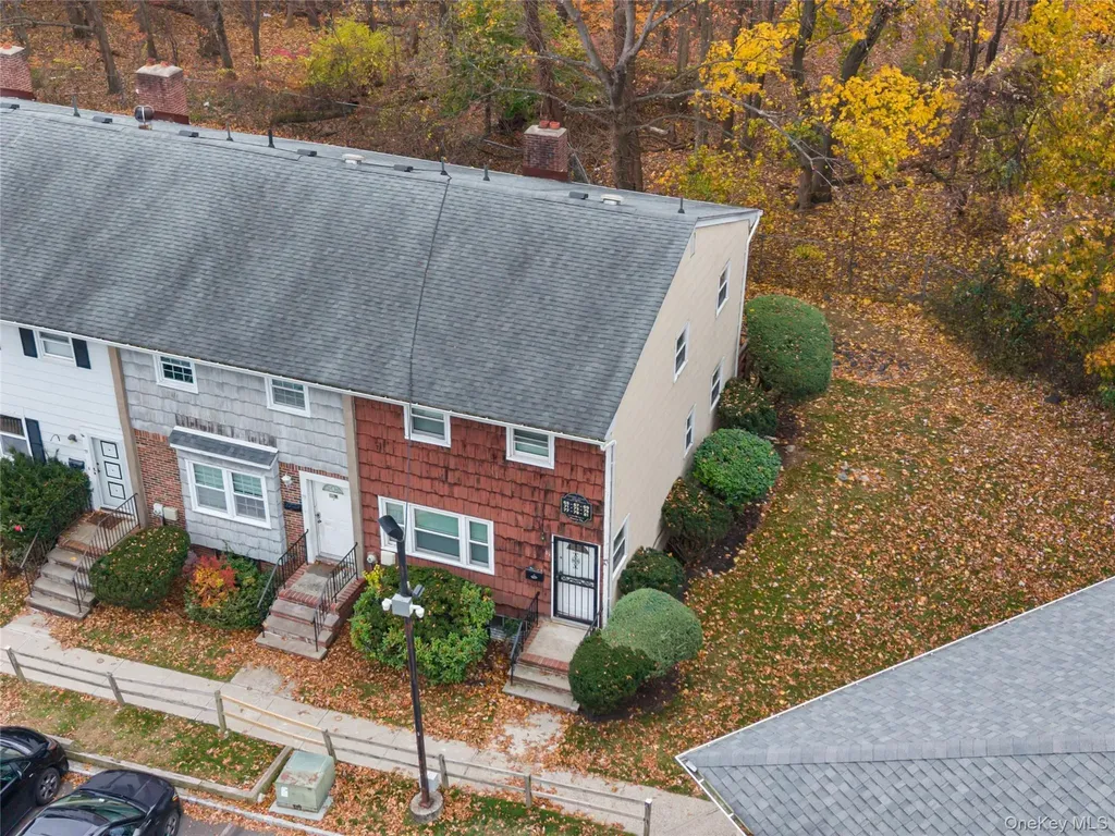 81 Sharon Drive Spring Valley NY 10977