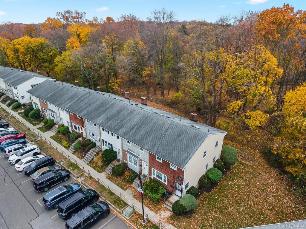 81 Sharon Drive Spring Valley NY 10977