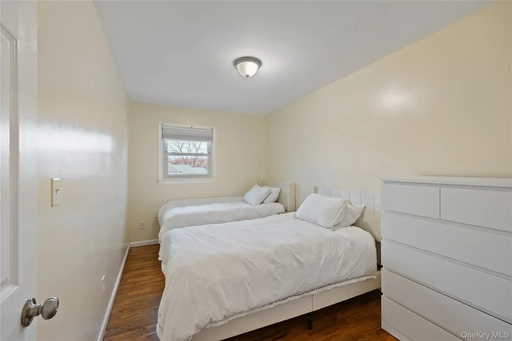 81 Sharon Drive Spring Valley NY 10977