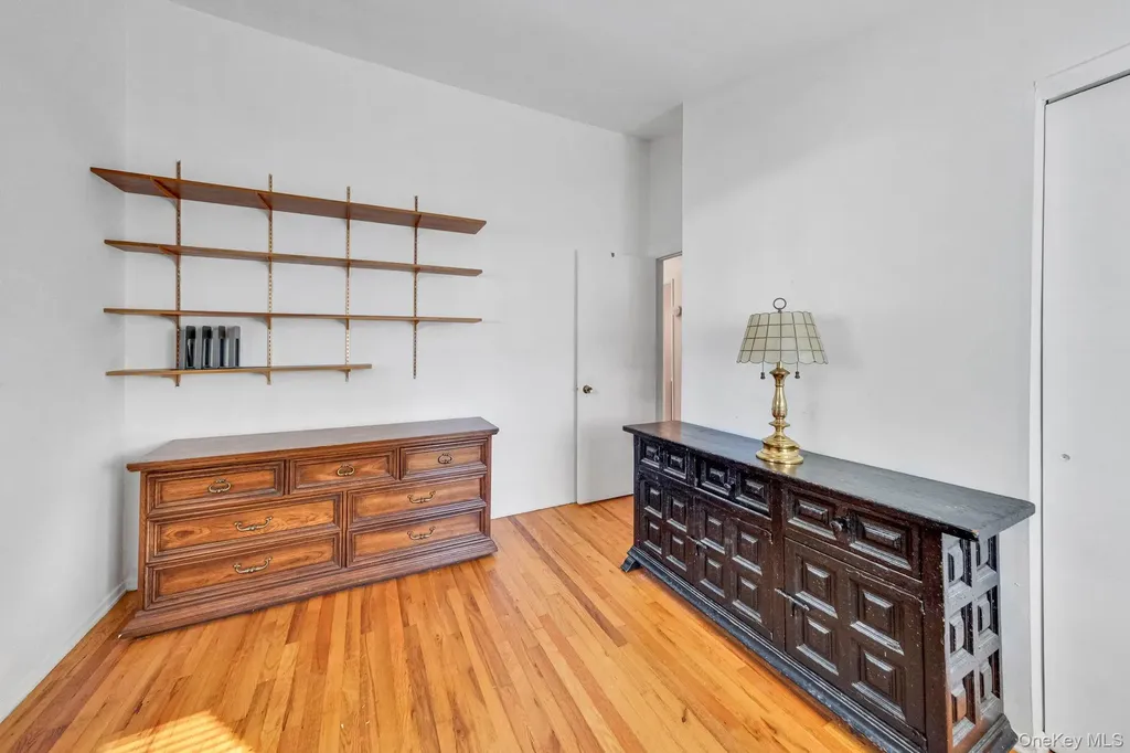 236 New York Avenue Bay Shore NY 11706