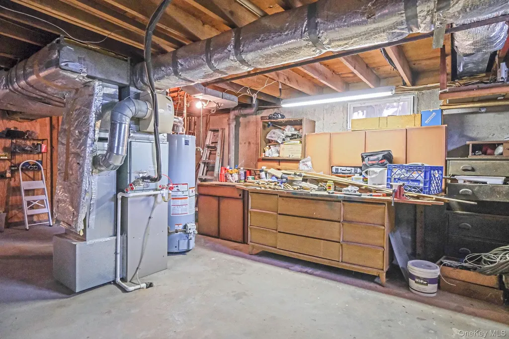 236 New York Avenue Bay Shore NY 11706