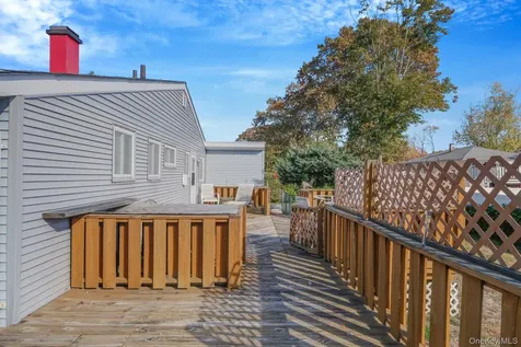 236 New York Avenue Bay Shore NY 11706