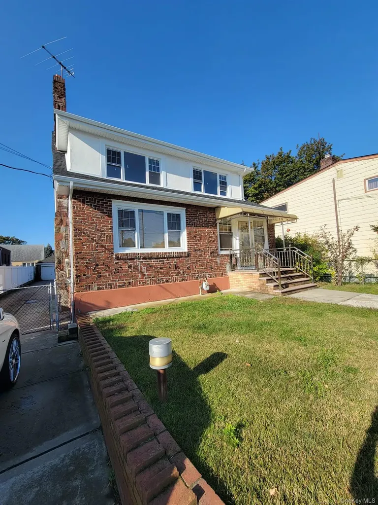 315 Mill Road Hewlett NY 11557